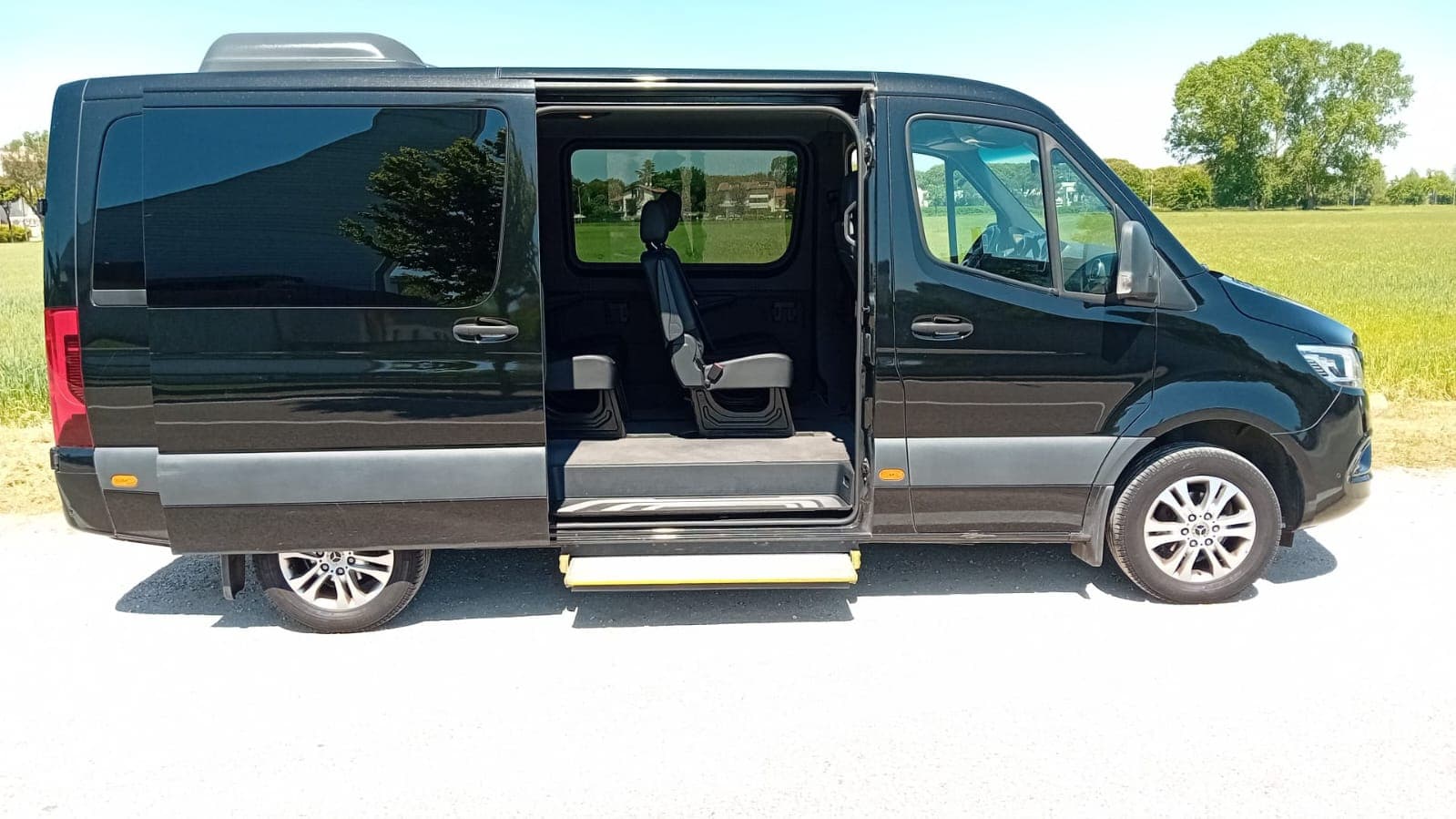 Mercedes Sprinter VIP — 8
