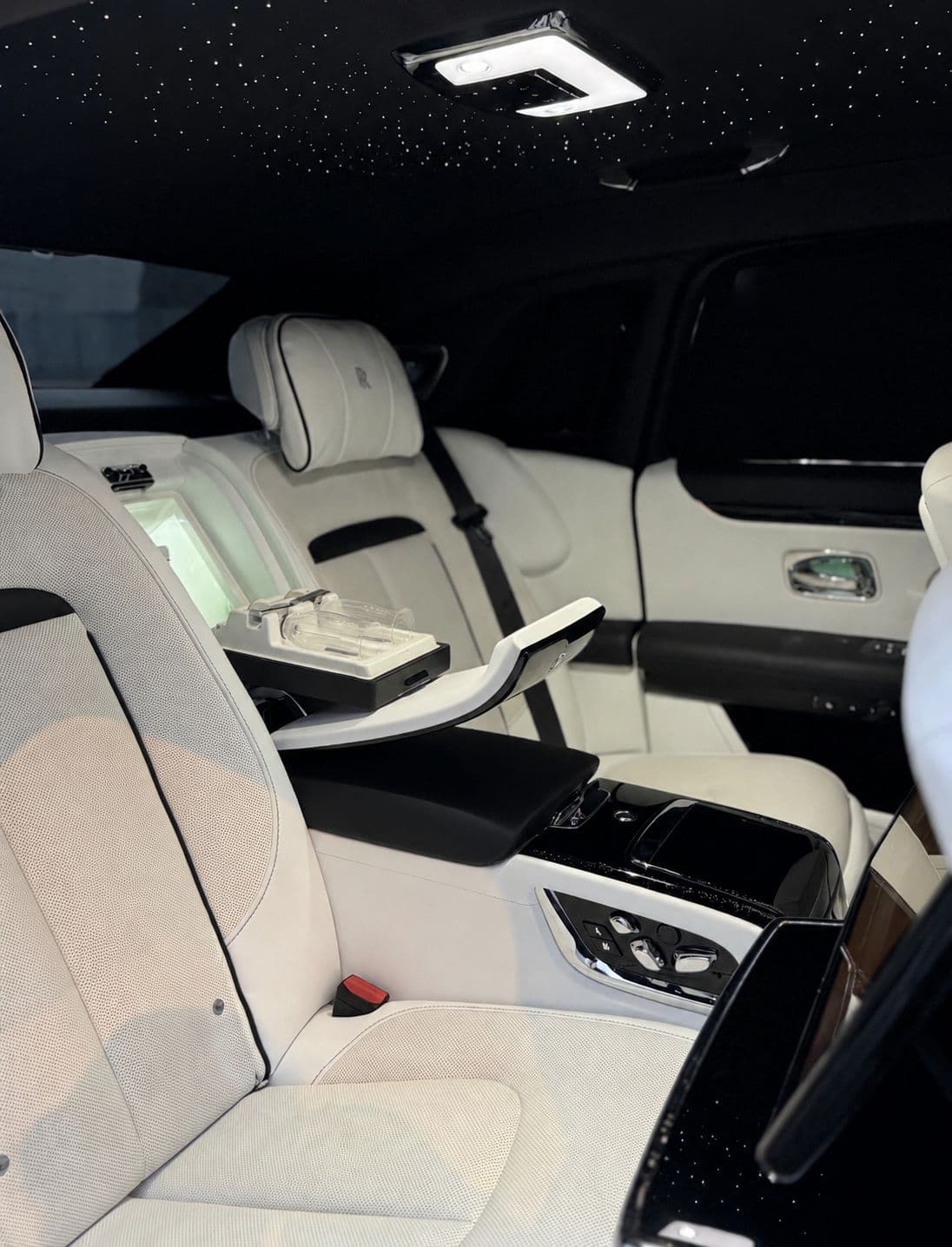 Rolls-Royce Ghost — 3